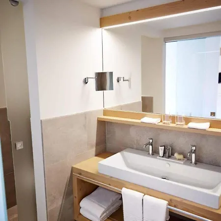 Contact Us At What App - 0041-798-079-427 To Book!! - With Fascinating Views Over Apartamento Zermatt