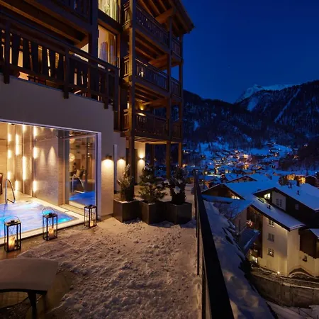 Contact Us At What App - 0041-798-079-427 To Book!! - With Fascinating Views Over *